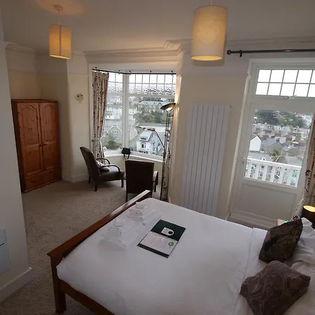 Guest house Little Leaf 4*